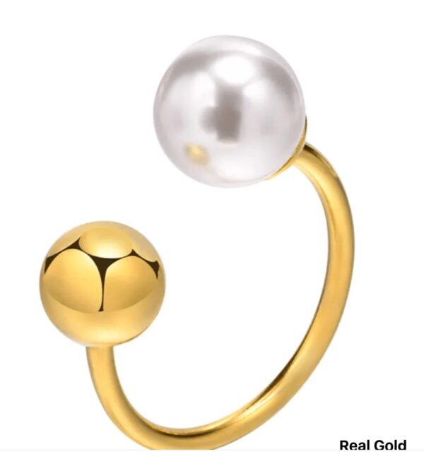 Gold and Pearl Circle Ring - Image 2