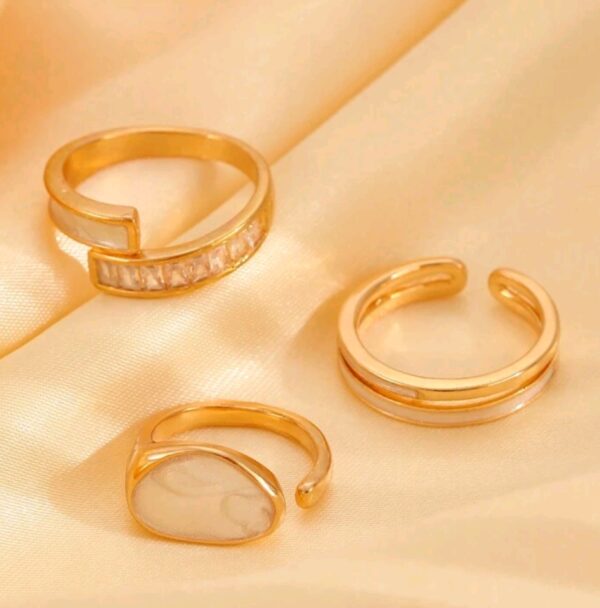 3 Pieces Asymmetrical Rings - Image 3