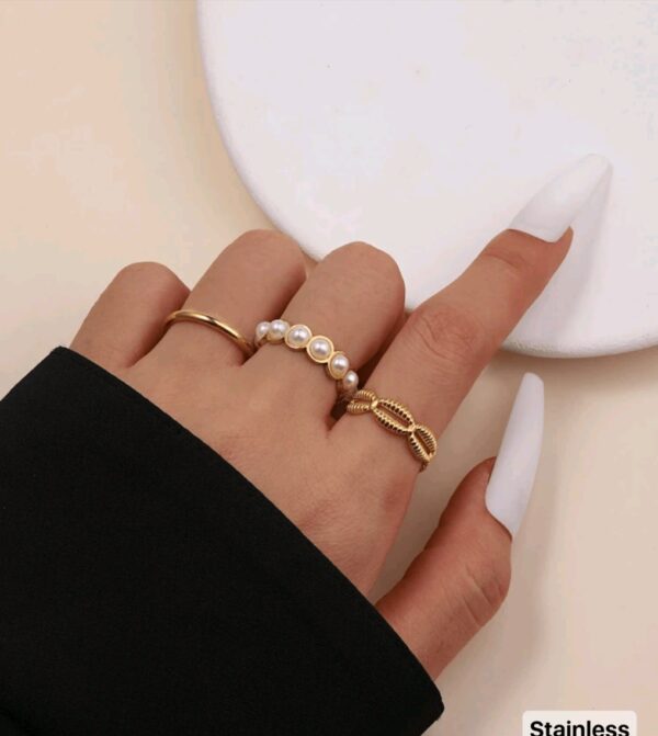 3 Pcs Pearl Shell Rings - Image 2