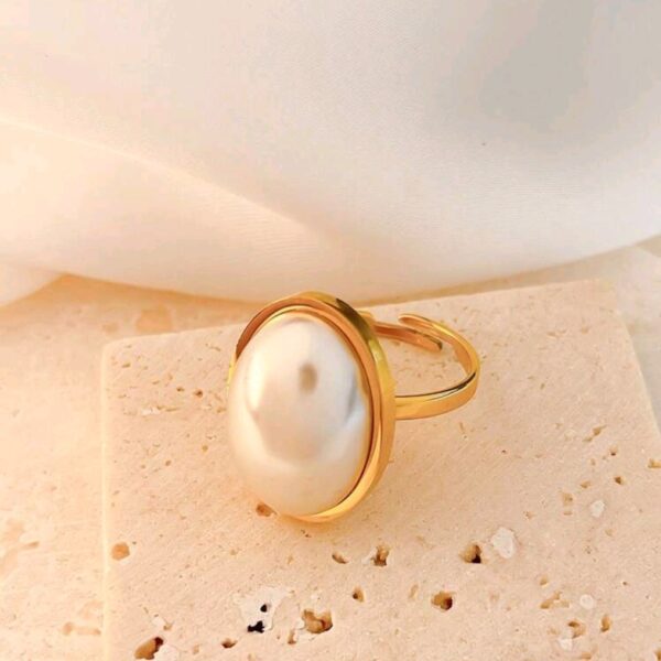 Faux Pearl Ring Pearl - Image 3