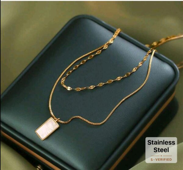 18k Gold Double Layered White Square Pendant Necklace - Image 4