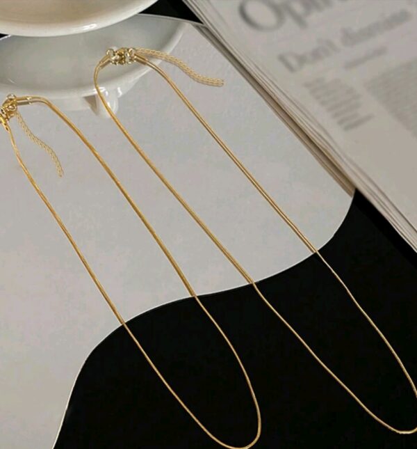 Minimalist Double Layered Necklace - Image 3