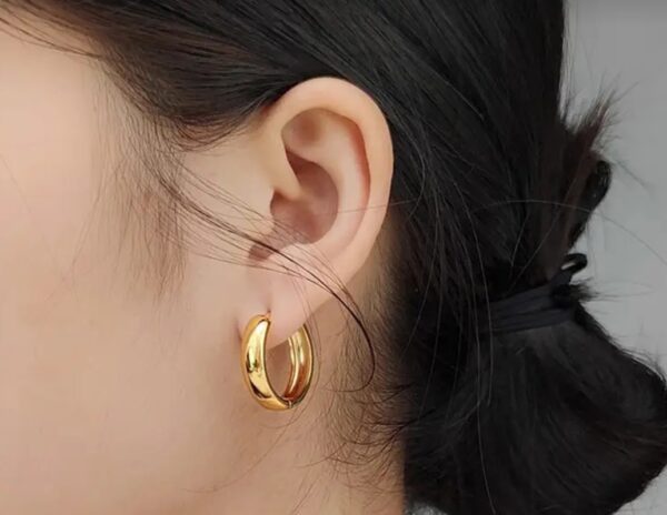 Hypoallergenic 18K Gold Plated Hoop Earrings - Image 4