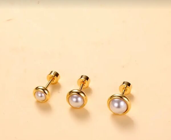 3Pcs 18K Gold Plated & Faux Pearl Stud Earrings - Image 4