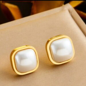 Gold & Faux Pearl Earrings