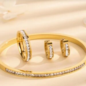 4Pcs 18K Gold Plated Rhinestone Bracelet, Ring, Earring Set